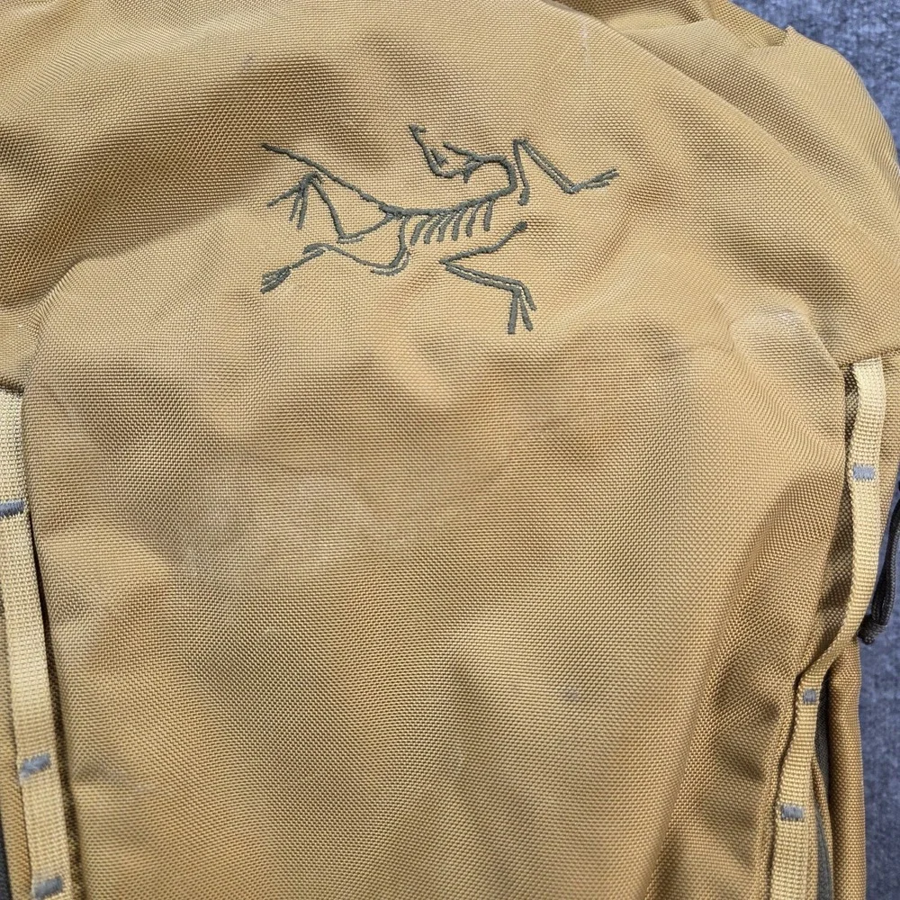Arc'Teryx Backpack Miura 45 Golden Yellow Mountain Climbing Hiking